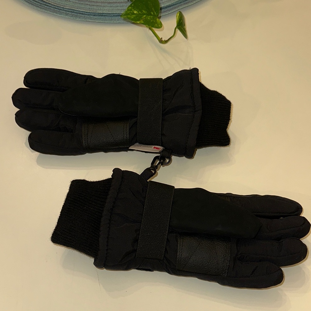 3M Thinsulate Black Insulated Gloves